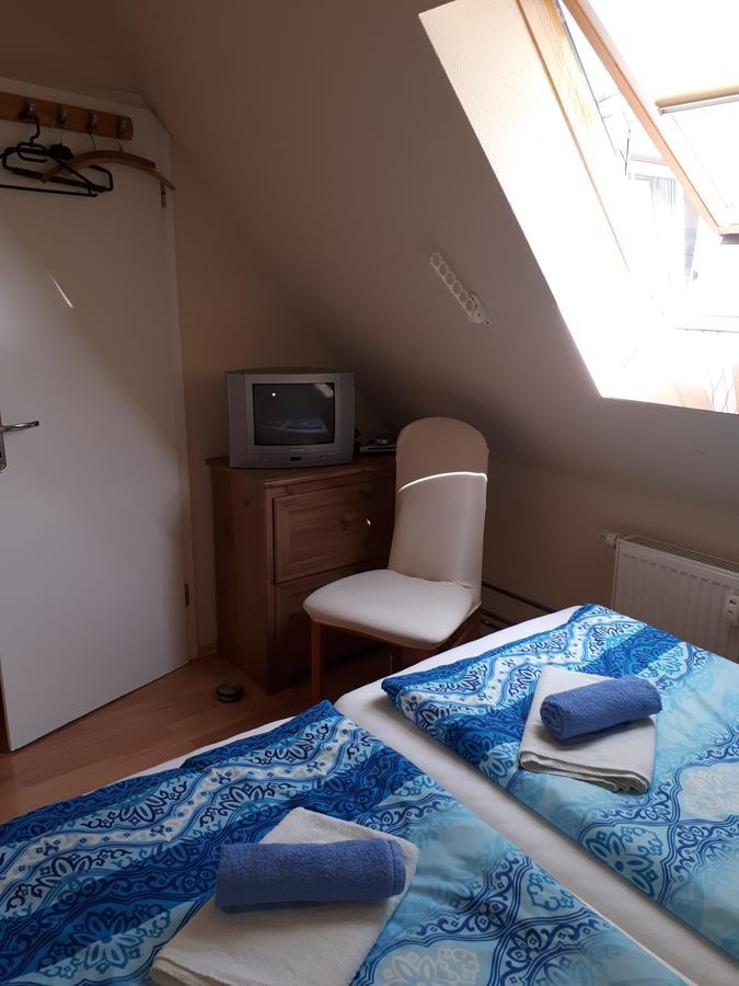 Pension Zum Faesschen Raben Steinfeld Esterno foto