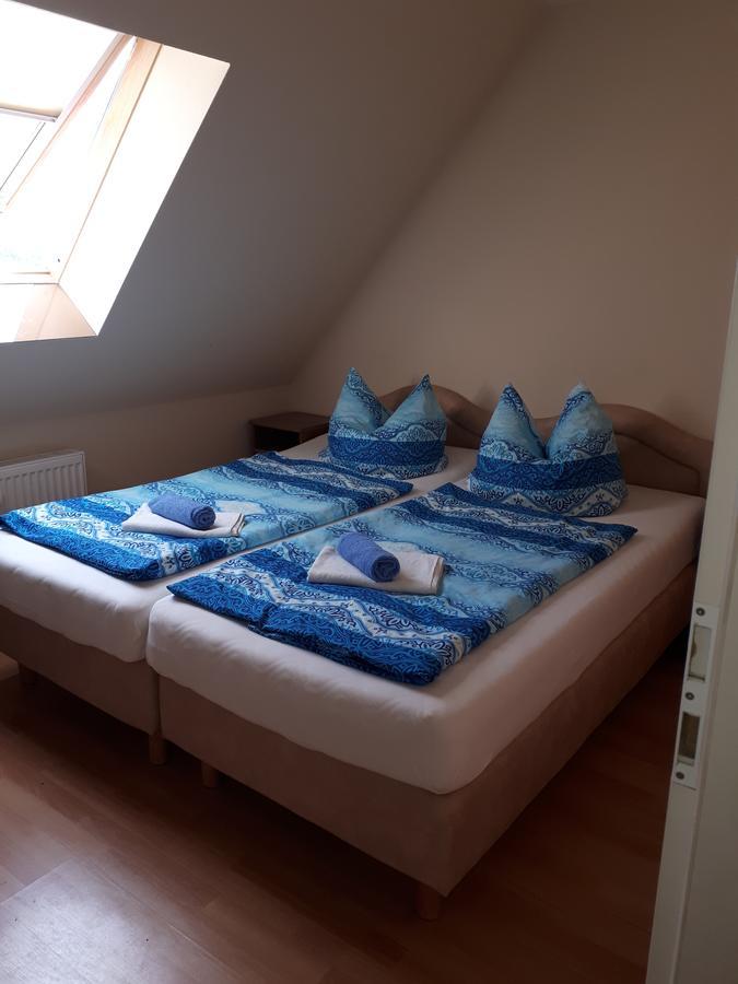 Pension Zum Faesschen Raben Steinfeld Esterno foto